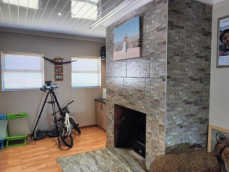 4 Bedroom Property for Sale in Darling Western Cape